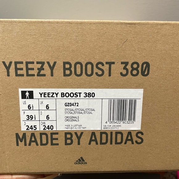 Yeezy Boost 380 - Picture 4 of 5